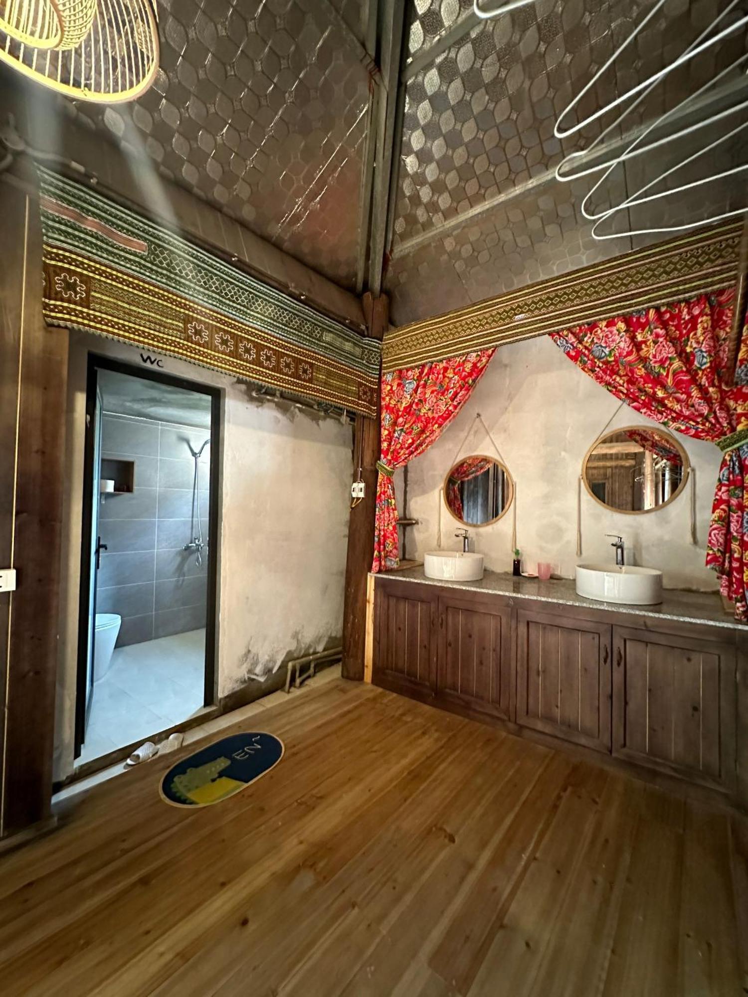Little Ta Van Homestay Sa Pa Zewnętrze zdjęcie